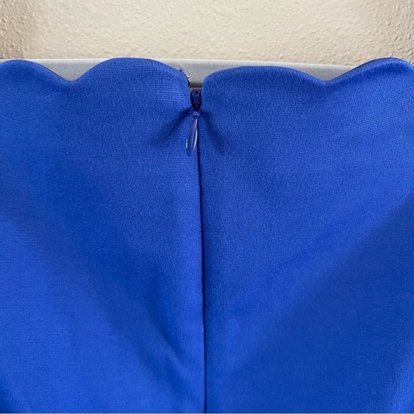 Talbots Square Neck Capped Sleeve Scalloped
Hem Sheath Dress Cobalt Blue. Sz.12 - Picture 6 of 9